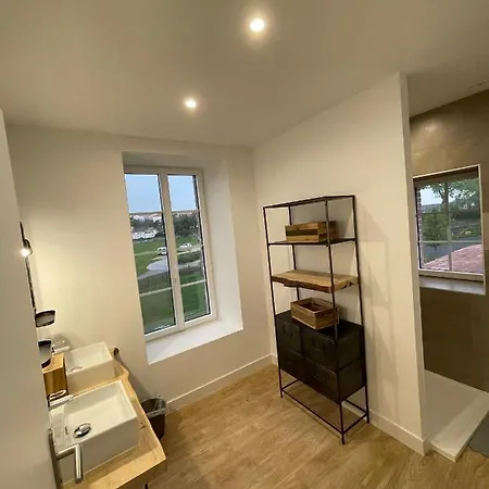 Lejlighed Moulin De Chaussac Proche Du Puy Dufou *