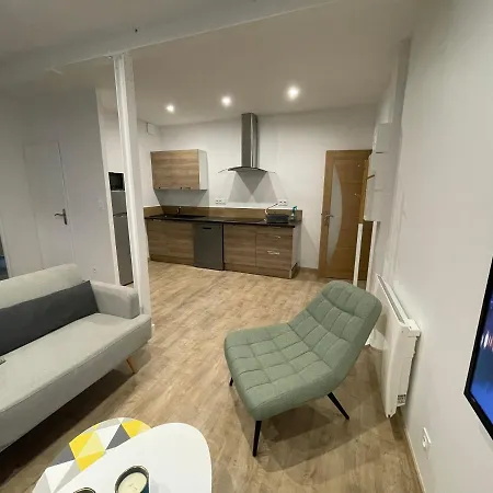 Moulin De Chaussac Proche Du Puy Dufou 公寓 *