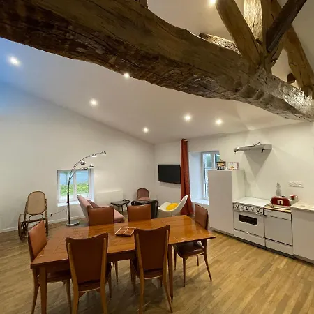 Moulin De Chaussac Proche Du Puy Dufou