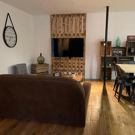 Daire Moulin De Chaussac Proche Du Puy Dufou