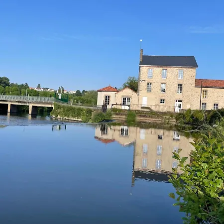 Moulin De Chaussac Proche Du Puy Dufou Saint-Laurent-sur-Sèvre
