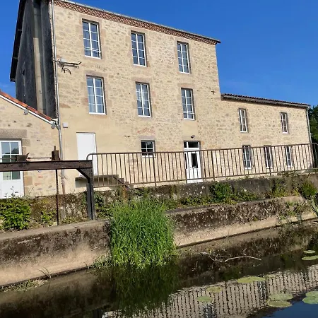 Moulin De Chaussac Proche Du Puy Dufou Daire