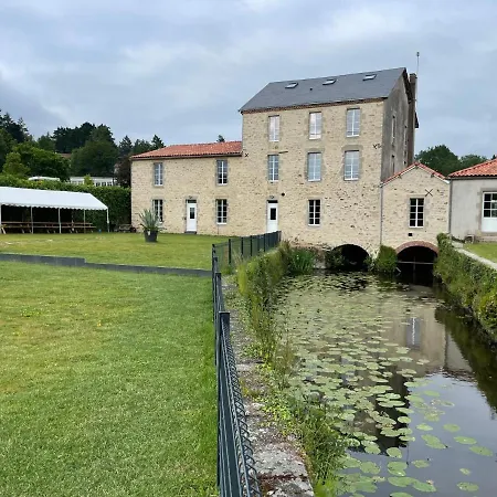 Lejlighed Moulin De Chaussac Proche Du Puy Dufou *