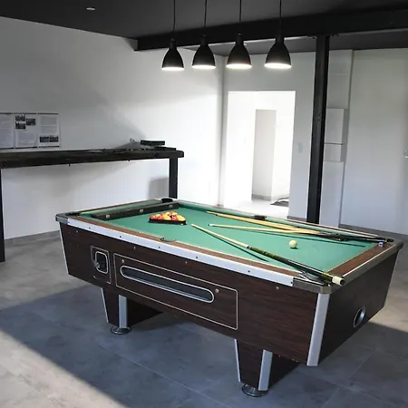 Moulin De Chaussac Proche Du Puy Dufou