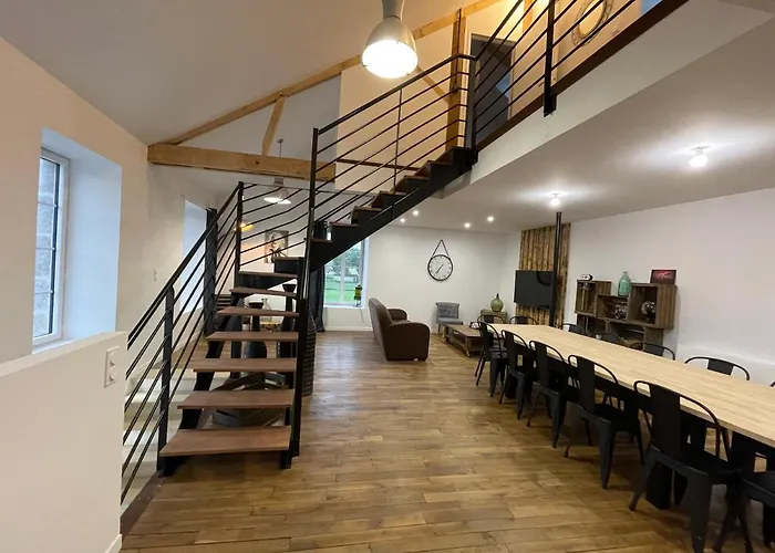 Moulin De Chaussac Proche Du Puy Dufou * 塞夫勒河畔圣洛朗