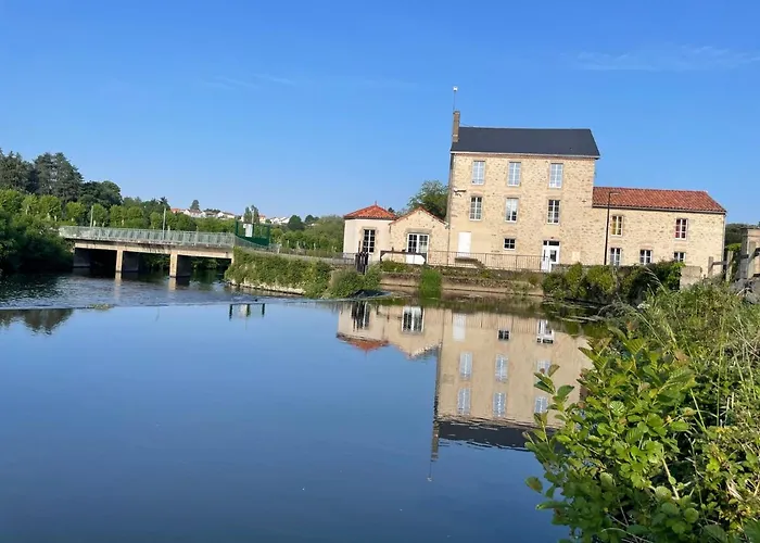 Moulin De Chaussac Proche Du Puy Dufou Saint-Laurent-sur-Sèvre
